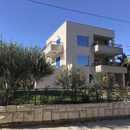 Villa La Bomboniera Слатине Экстерьер фото